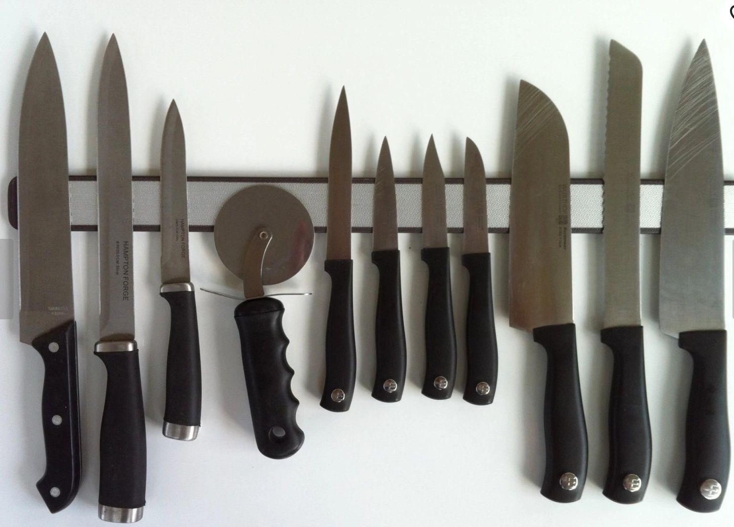 Why Do Knives Come in Different Shapes and Sizes